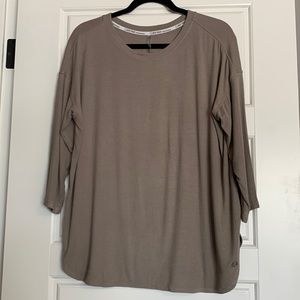Calvin Klein grey/ brown flowy T-shirt